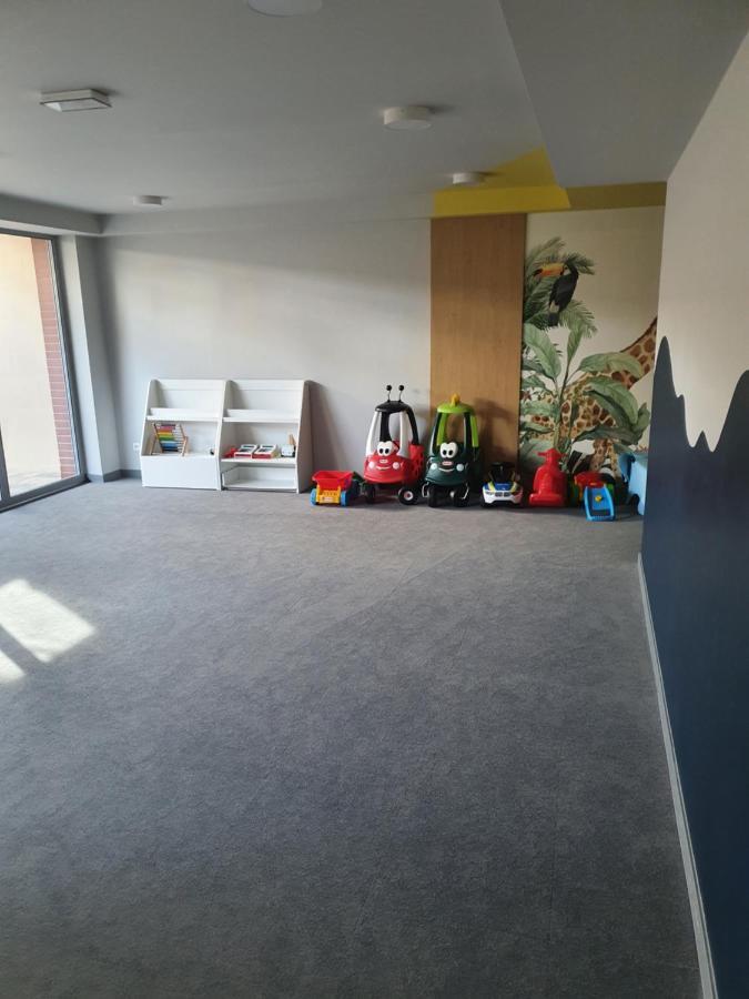 Apartament Szafir W Budynku Basenowym Morska Klifowa Rewal Exteriör bild