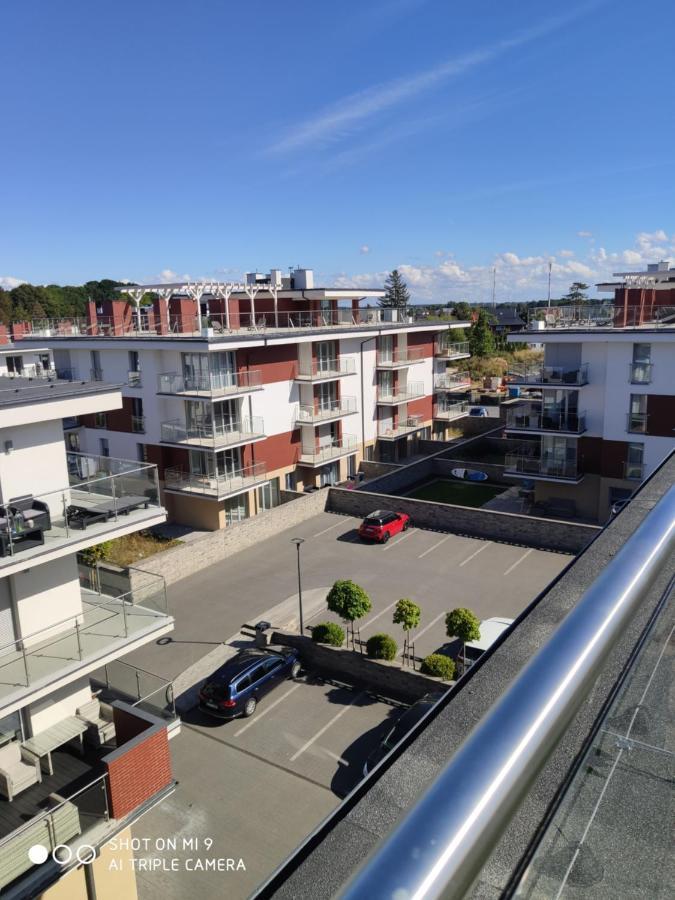 Apartament Szafir W Budynku Basenowym Morska Klifowa Rewal Exteriör bild