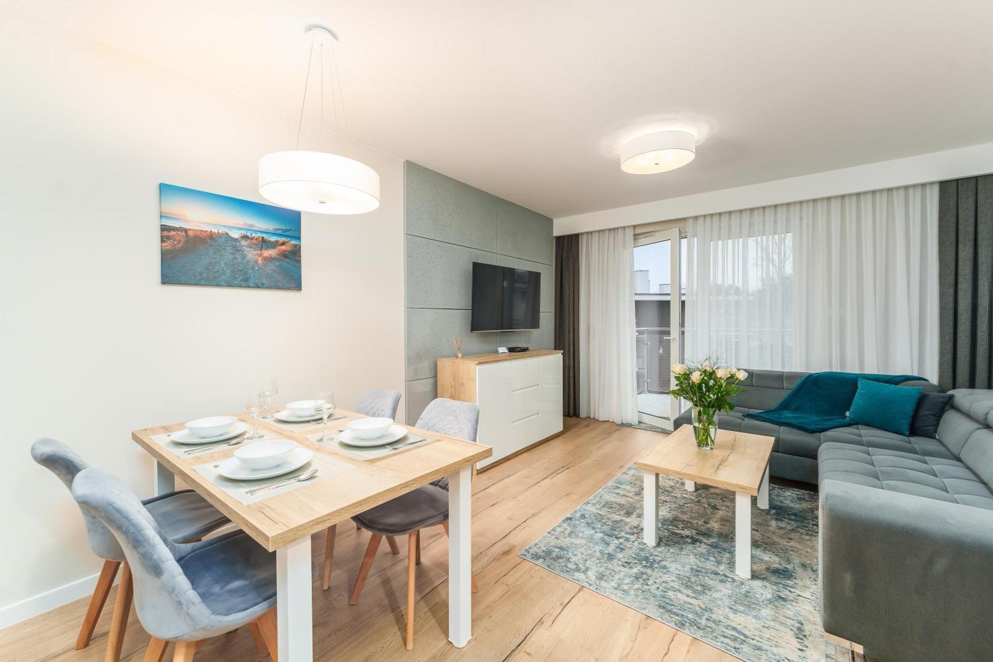 Apartament Szafir W Budynku Basenowym Morska Klifowa Rewal Exteriör bild